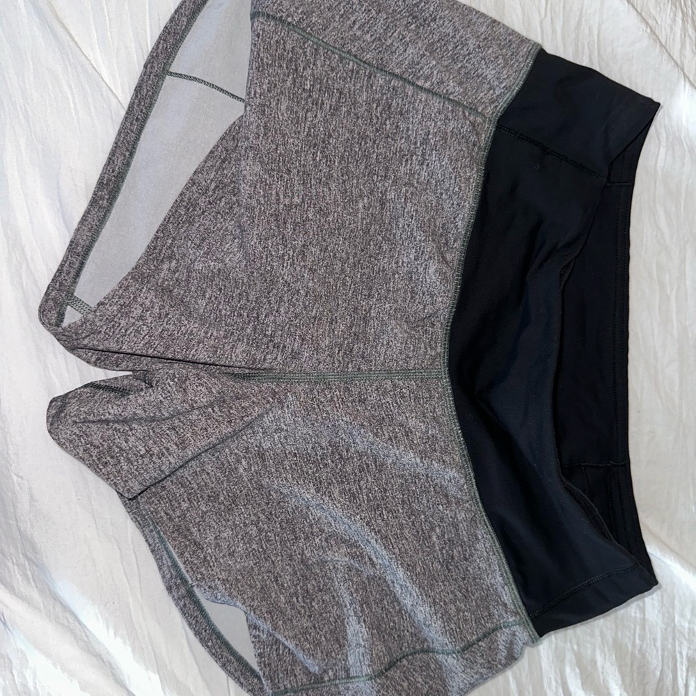 Grey/Black Lululemon Shorts with Zipper Pocket. High rise. 4in